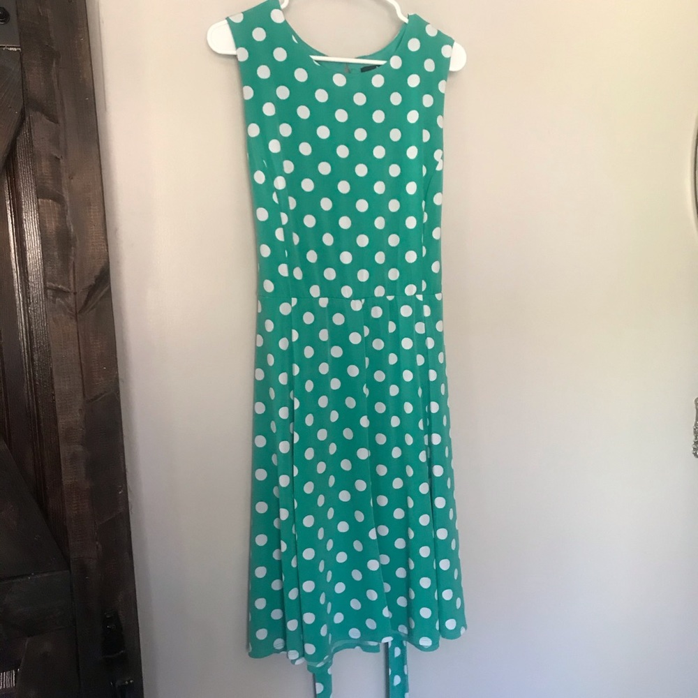 Dress - Picture 7 of 8